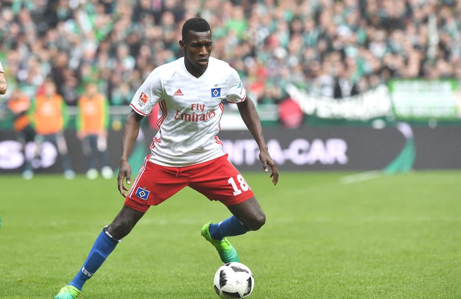 Bakery Jatta feierte am Sonntag sein Bundesliga-Debüt. In der 83. Minute wurde der Gambier gegen Werder Bremen erstmals eingewechselt.