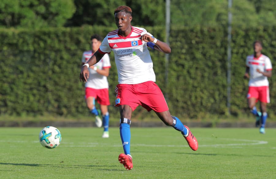 Aaron Opoku: „Ich muss lernen, noch zielstrebiger zu sein.“ „Ich muss lernen, noch zielstrebiger zu sein.“ 