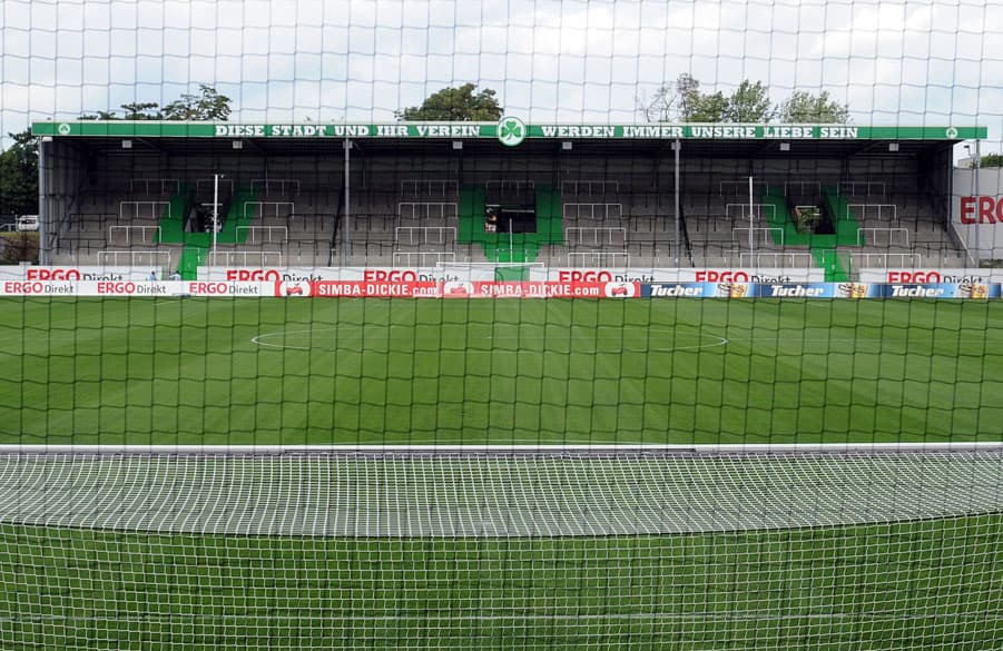 Am Ronhof werden am Freitagabend keine Zuschauer dem Spiel beiwohnen und das Stadion in einen Tempel verwandeln können.