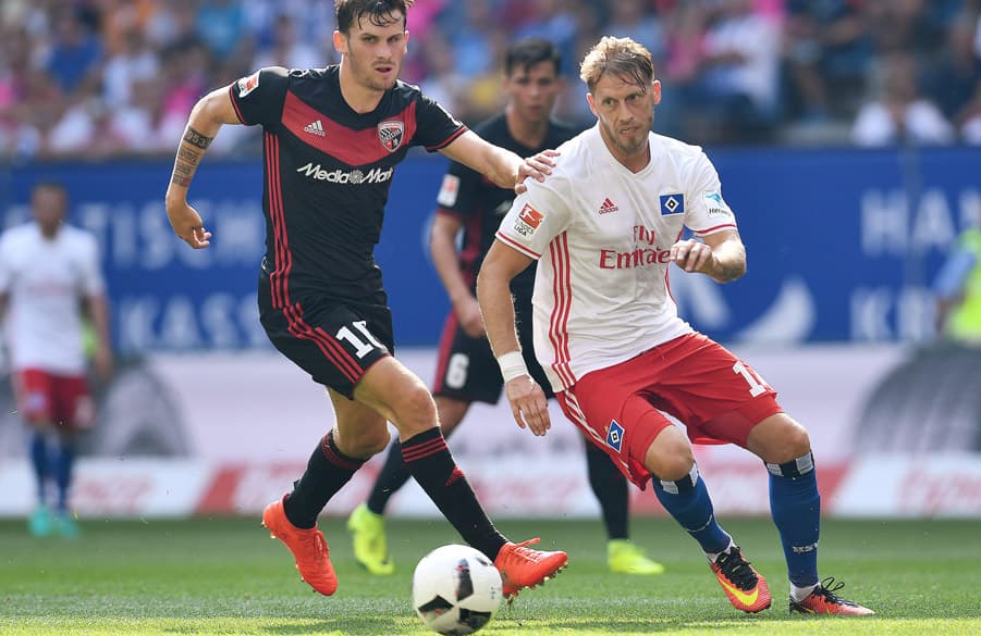 Zweikampf Aaron Hunt.