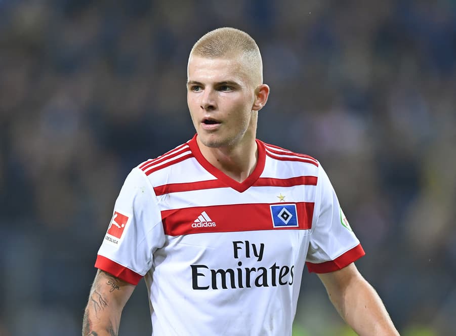 Rick van Drongelen will be fit for the match against VfB Stuttgart.