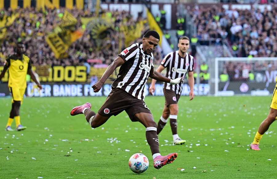 Überzeugte beim 3:3 gegen Dortmund als Torschützte: Neuzugang Andreas Hountondji.