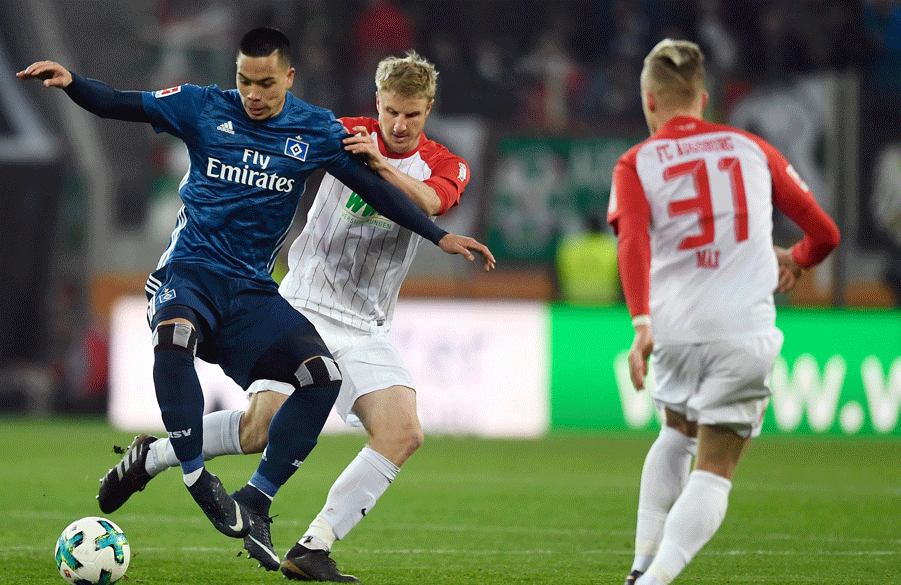 There was no way through for Bobby Wood & Co. in attack