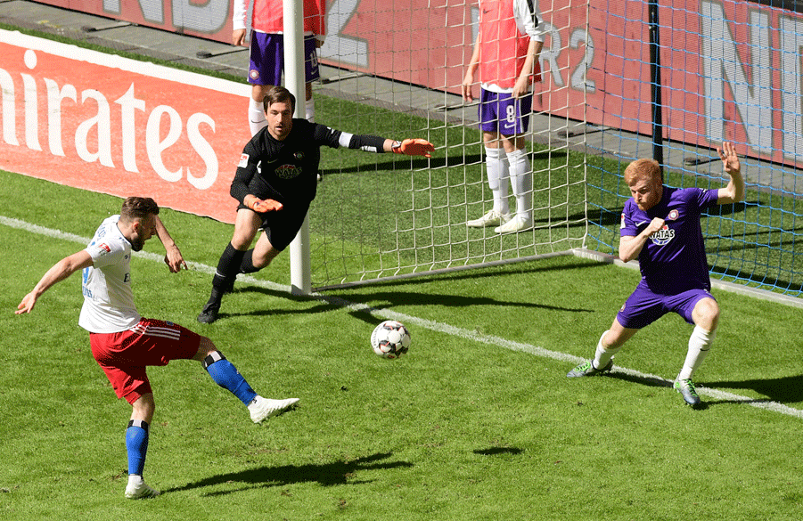 Young attacker Manuel Wintzheimer kept cool once again to find the net for the second time in two games.