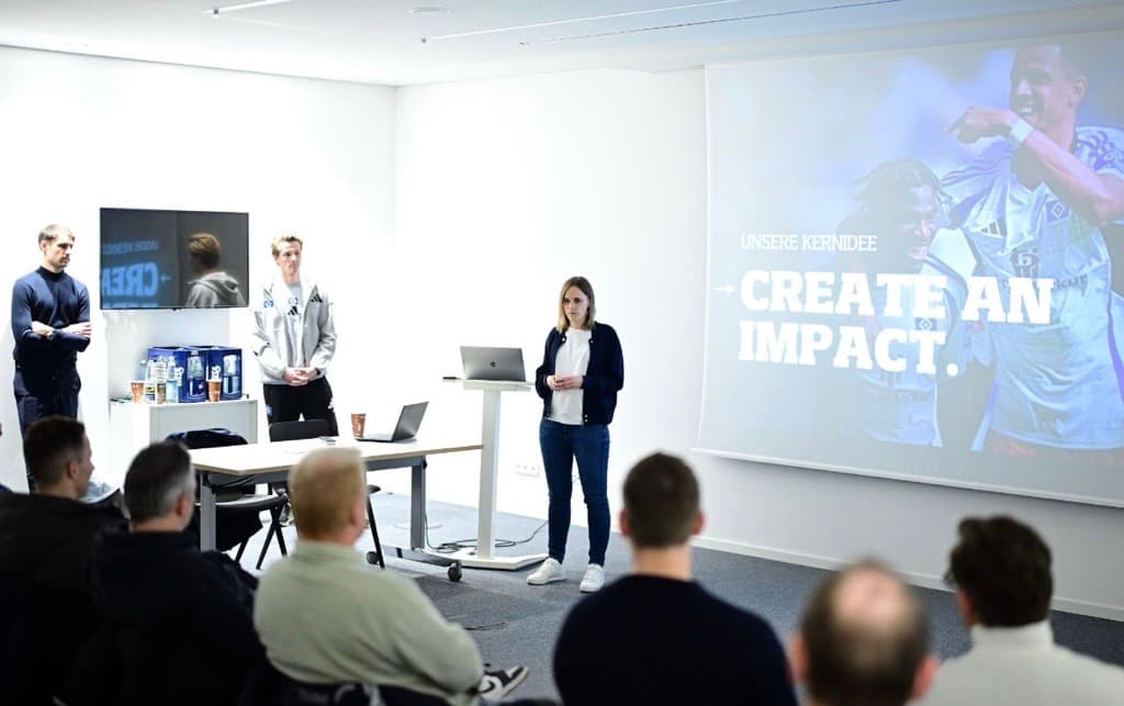 Der Business Club zu Besuch zum NLZ.