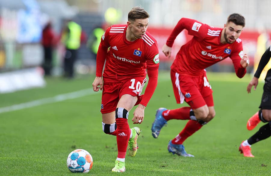 Wurde ganz eng bewacht und war dennoch stetiger Antreiber im HSV-Spiel: Top-Scorer Sonny Kittel.