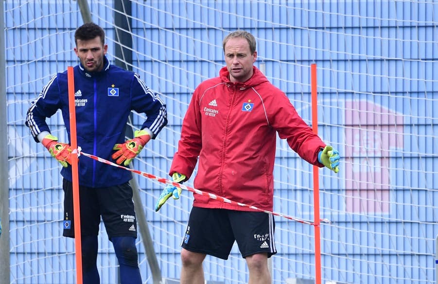 Daniel Heuer Fernandes und Torwarttrainer Kai Rabe arbeiten eng und intensiv zusammen, auch im Wintertrainingslager im portugiesischen Lagos.