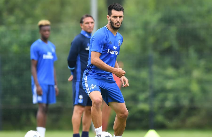 Emir Spahic training with the ball.