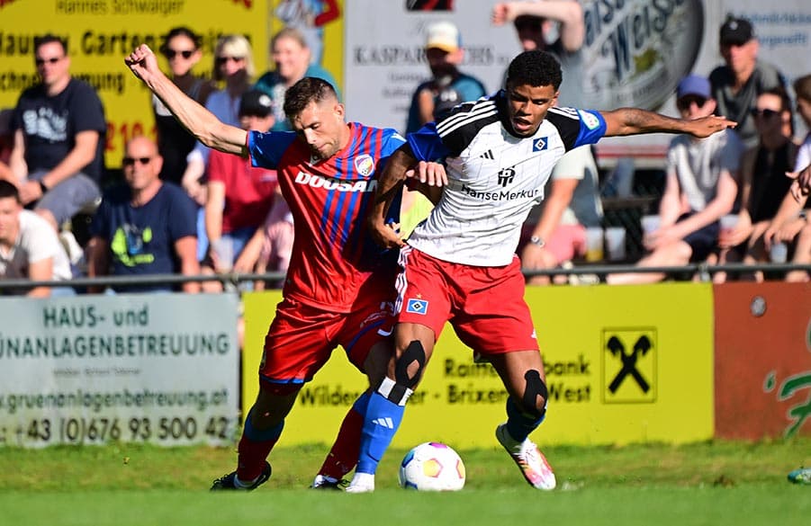 Agierte in der Offensive ebenfalls physisch und belohnte sich mit dem Treffer zum 3:2: Ransford-Yeboah Königsdörffer.