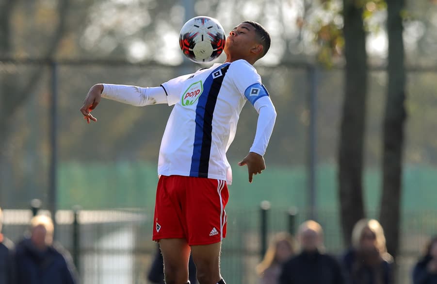 Die U15-Junioren wollen ihre bisher starke Saison mit einem Sieg zum Jahresabschluss krönen.