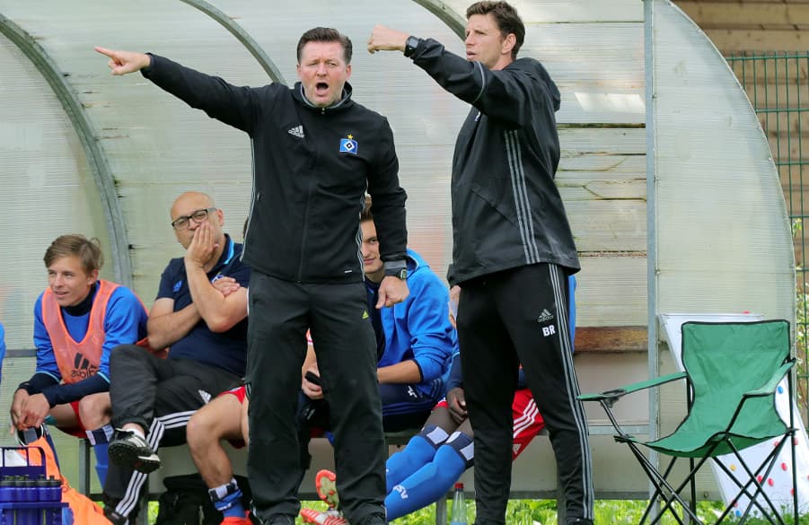 Werden in der kommenden Saison nicht mehr gemeinsam an der Seitenlinie stehen: Christian Titz (l.) und Bastian Reinhardt.
