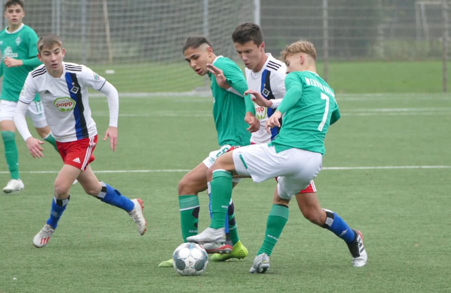 Zugestellt: Die U17 konnte sich in Bremen nicht entscheidend durchsetzen.
