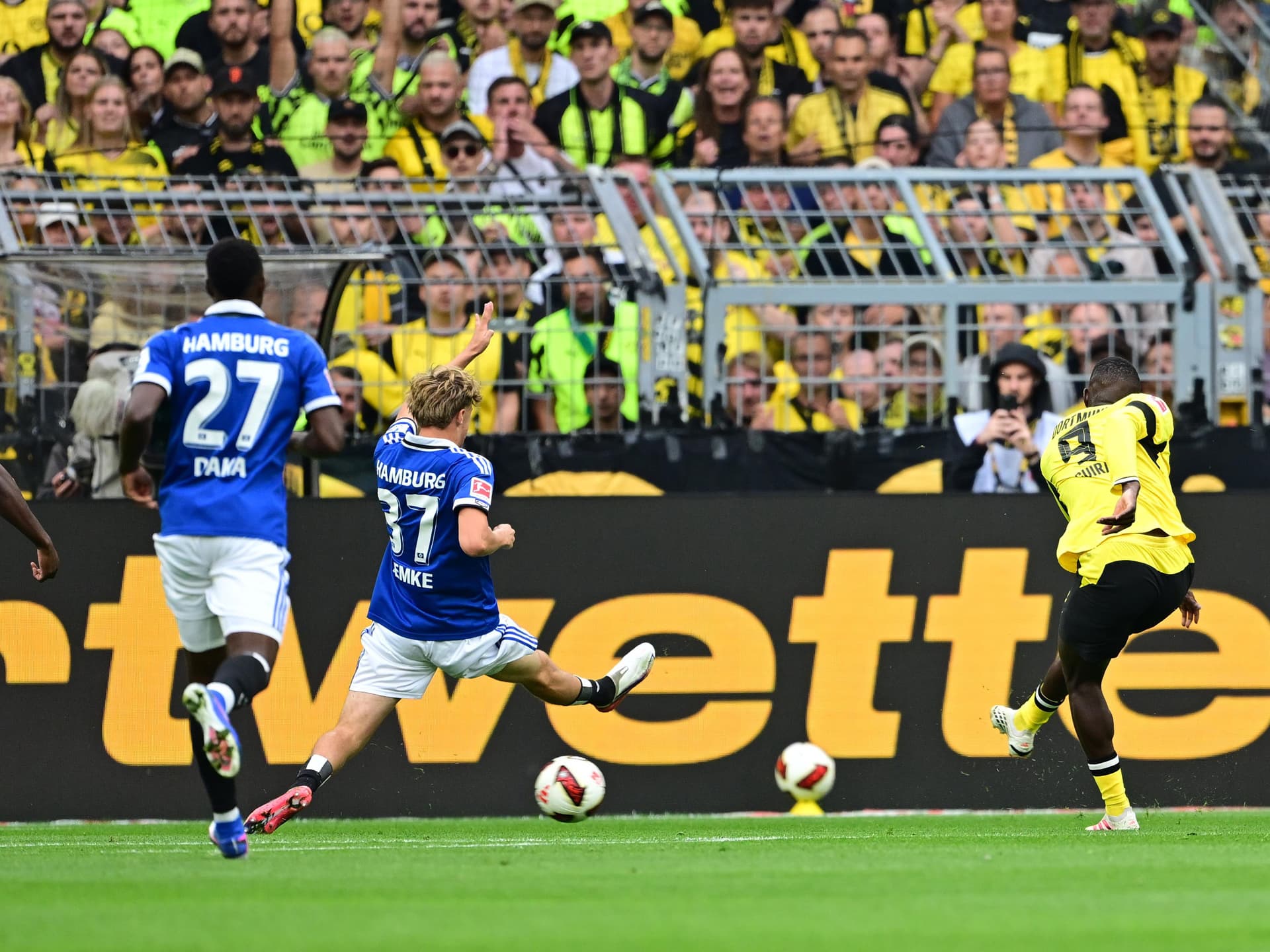 Guirassy trifft zum 1:0