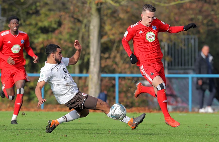 Valentin Zalli und die U19 waren stets einen Schritt schneller.