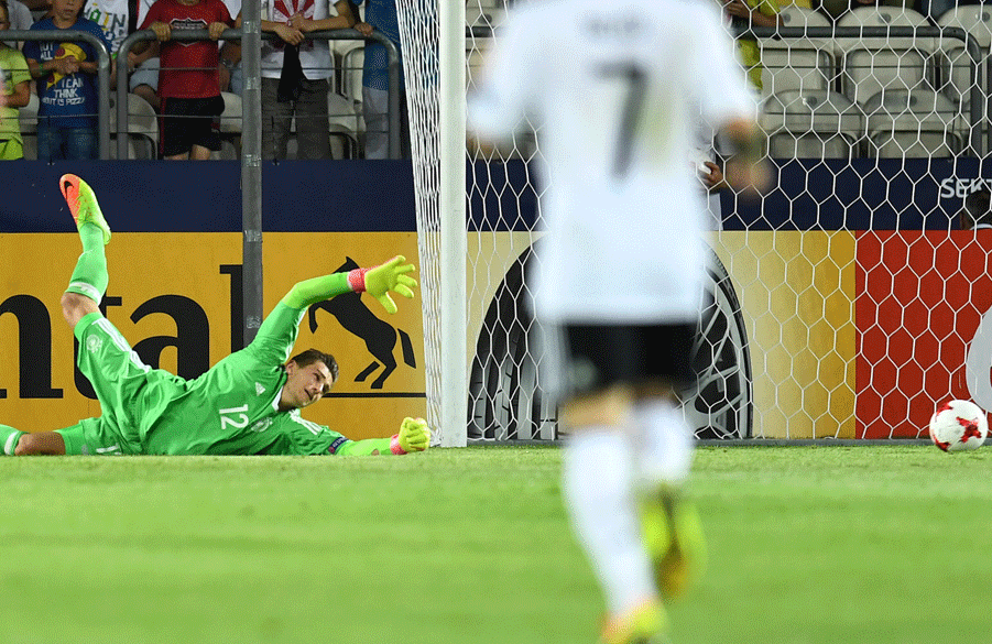 Julian Pollersbeck bei der U21-EM in Aktion.