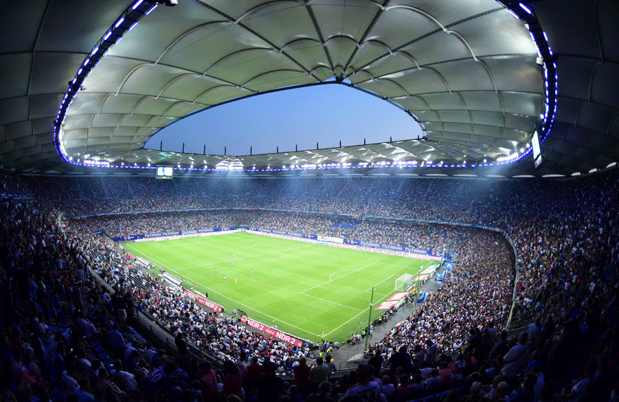 Montagabend, Flutlicht, Erster gegen Zweiter - das Heimspiel gegen den 1. FC Köln wirft seine Schatten voraus.
