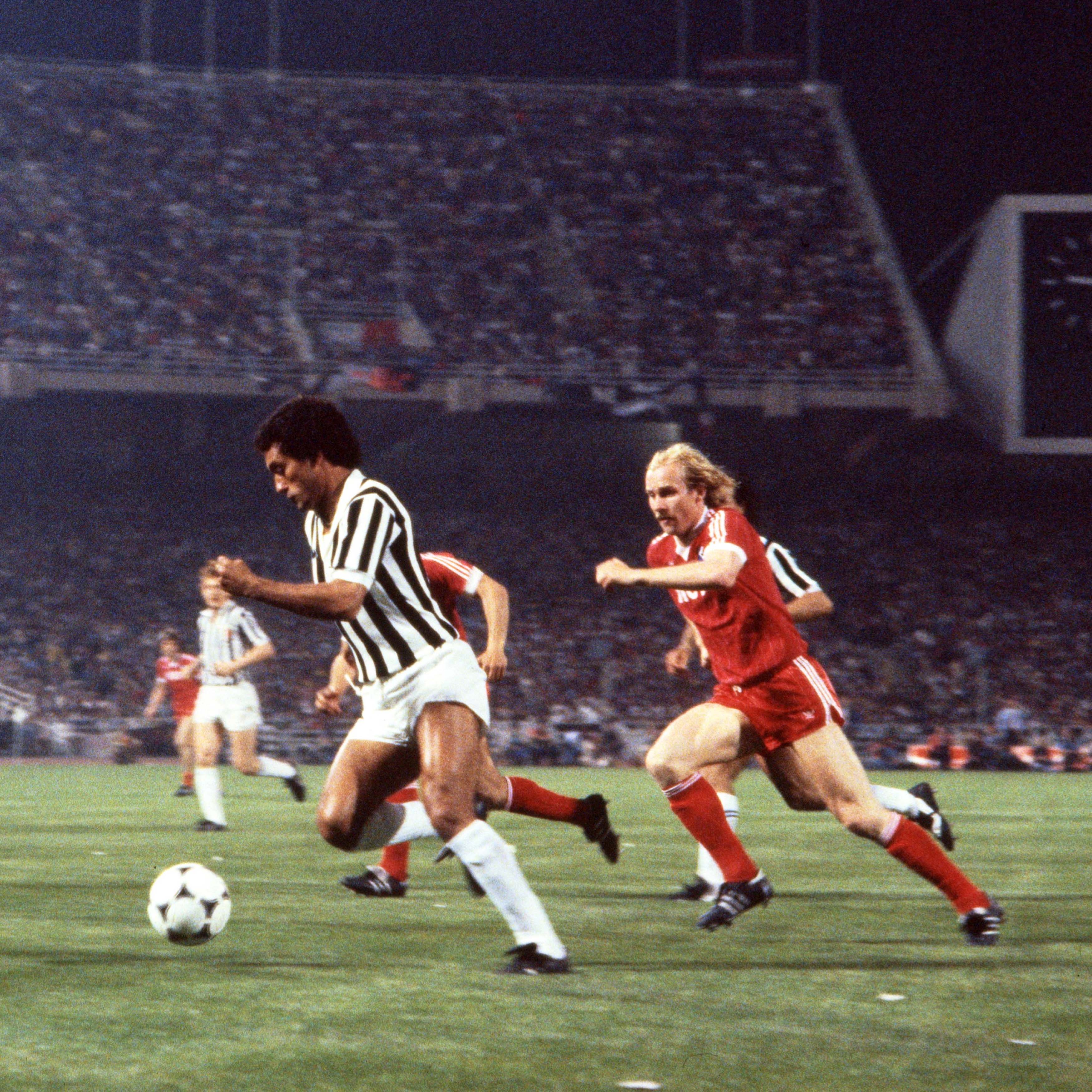 Spielszene von Lars Bastrup im Finale 1983