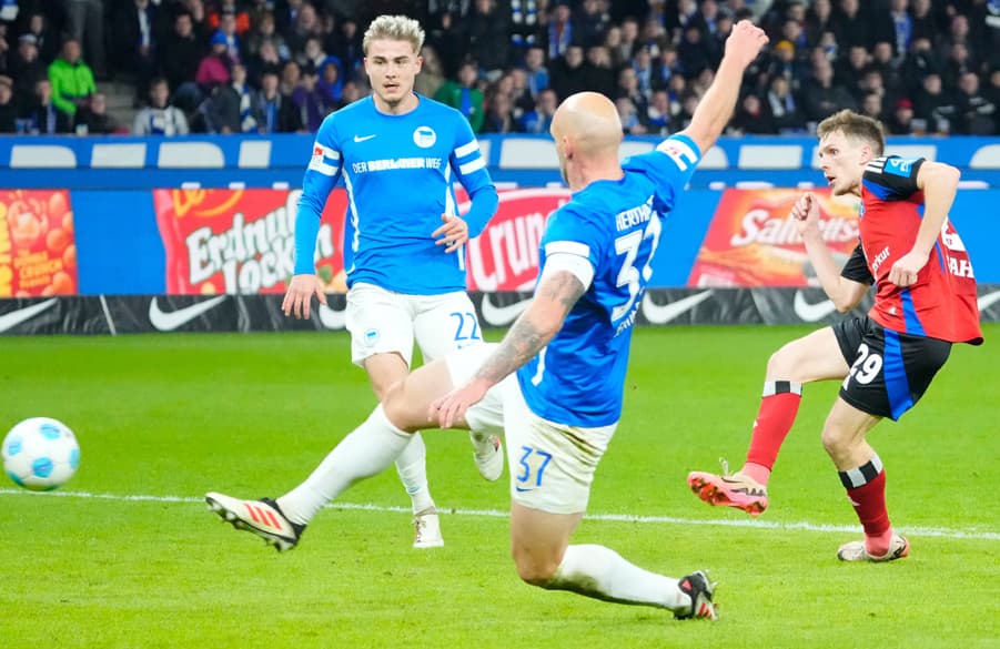 Hatte mit seinem Treffer zum 3:2 das letzte Wort: HSV-Flügelspieler Emir Sahiti.