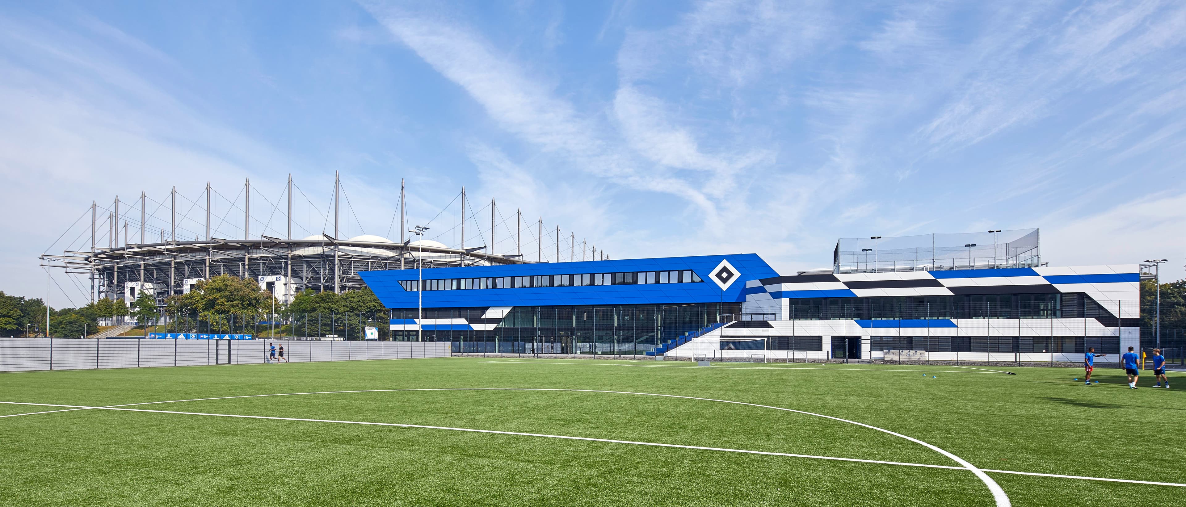 Video des Trainingsbetriebs der Nachwuchs-Teams in der Alexander Otto Akademie
