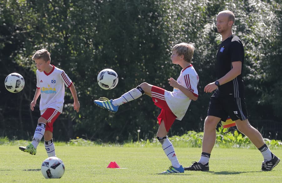 U13-Trainer Tim Reddersen. Er tritt mit seinen Jungs gegen den TSV Sasel an.