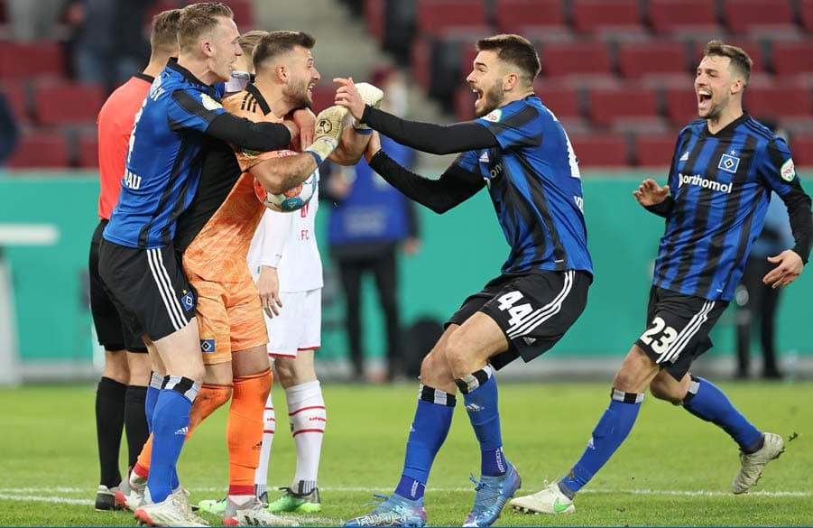Toller Pokalabend: Im Achtelfinale beim 1. FC Köln setzte sich der HSV spektakulär mit 5:4 nach Elfmeterschießen durch.