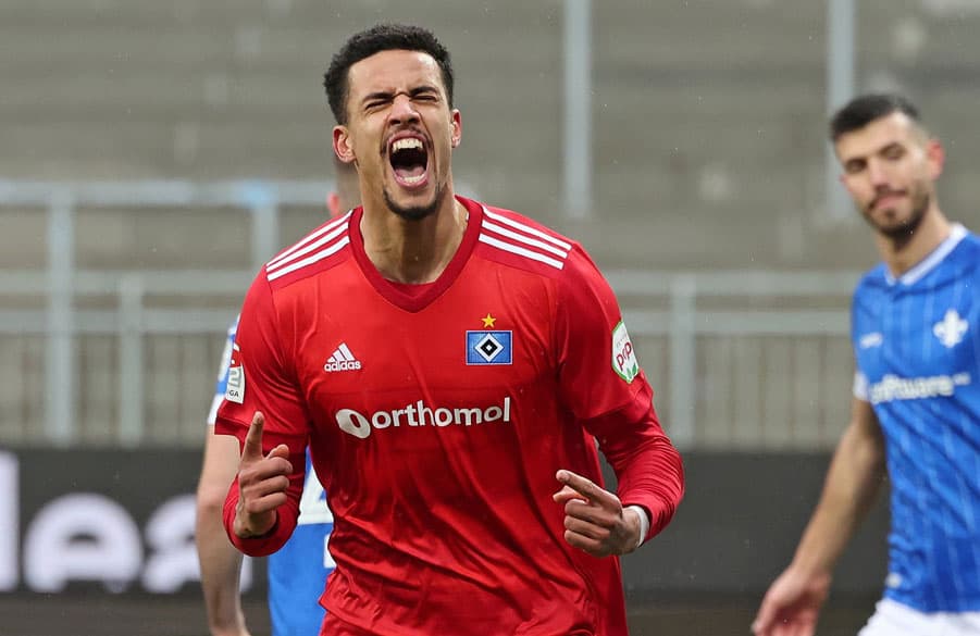 Der Hattricker: Robert Glatzel legte wie die gesamte Mannschaft einen Traumstart hin, erzielte binnen der ersten 13 Minuten drei Treffer und feierte diesen ausgelassen.