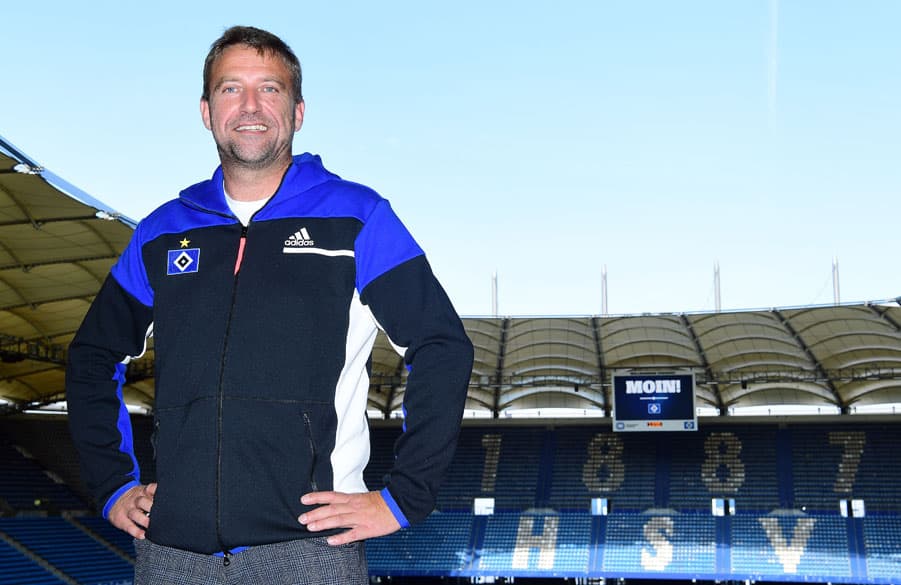 Als DJ wird weiterhin Lars Wiechert im Volksparkstadion dabei sein.