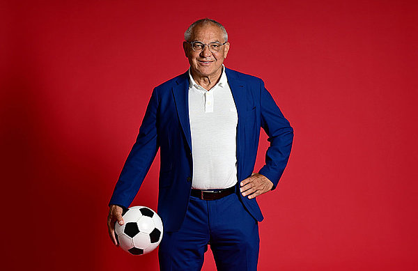 Fußball-Legende: Ob als Spieler, Trainer oder Manager - Felix Magath prägte den deutschen Fußball in den letzten Jahrzehnten in verschiedenen Funktionen. Fußball-Legende: Ob als Spieler, Trainer oder Manager - Felix Magath prägte den deutschen Fußball in den letzten Jahrzehnten in verschiedenen Funktionen.
