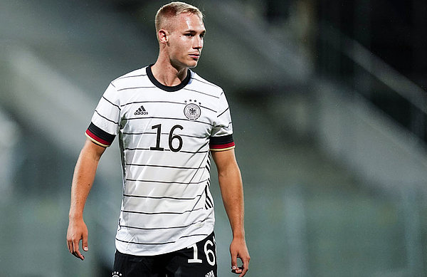 Florian Krüger, a teammate of Josha Vagnoman for the German under-21s, is beginning to make a name for himself in the 2. Liga.