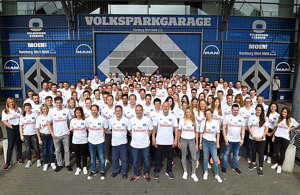 The club staff posed behind the stadium wearing the HSV shirt in a show of support.