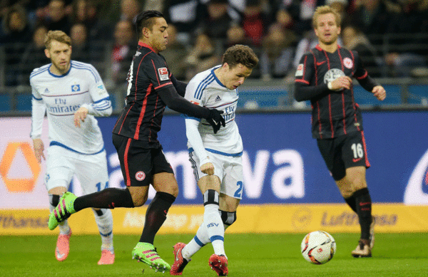 Nicolai dribbles at speed against Frankfurt.