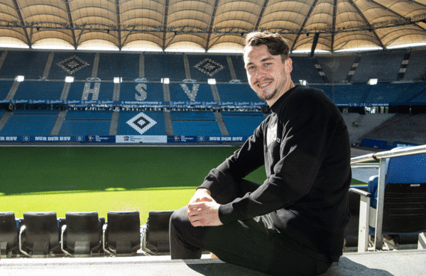 Always stepping up – Adrian Fein is excited to play in the Volksparkstadion: “I will have goosebumps the first time I play here.”