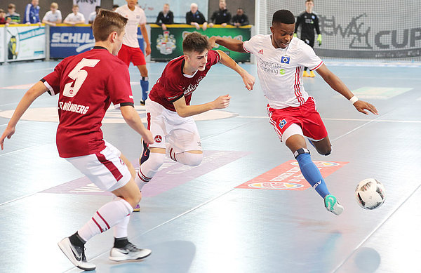 Im Viertelfinale setzte sich die U16 gegen das Team vom 1. FC Nürnberg durch.