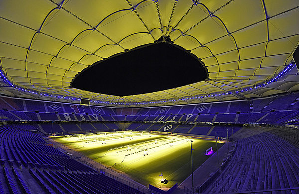 Das Volksparkstadion dient als Besicherung des Schuldscheindarlehens. Volksparkstadion von innen.