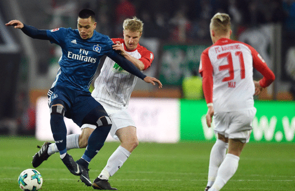 There was no way through for Bobby Wood & Co. in attack