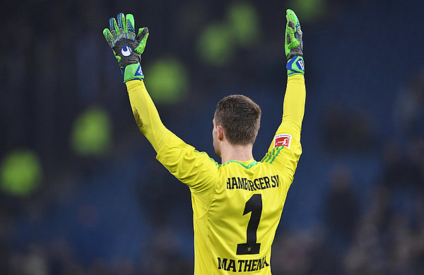 Christian Mathenia kept the Rothosen in the game with a string of excellent saves.