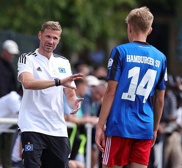Oliver Kirch hat seine junge Mannschaft nach einem schwachen Saisonstart noch in die obere Tabellenregion geführt.