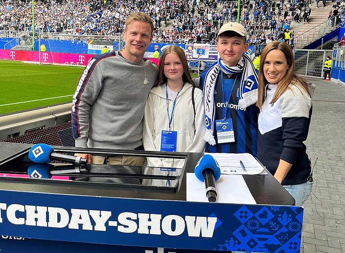 Stadionsprecher-Duo gewährt den Young Ones spannende Einblicke