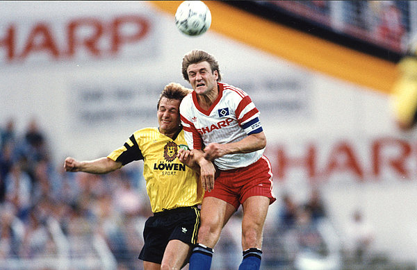 The Rothosen are unbeaten in thirteen match-ups with Dresden, with the Black and Yellows last prevailing in December 1991.