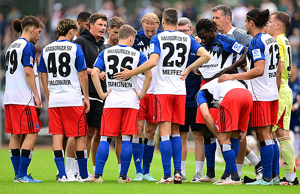 Merlin Polzin’s team for the second half managed to turn the game around, earning HSV a 2-1 victory. Merlin Polzin’s team for the second half managed to turn the game around, earning HSV a 2-1 victory.