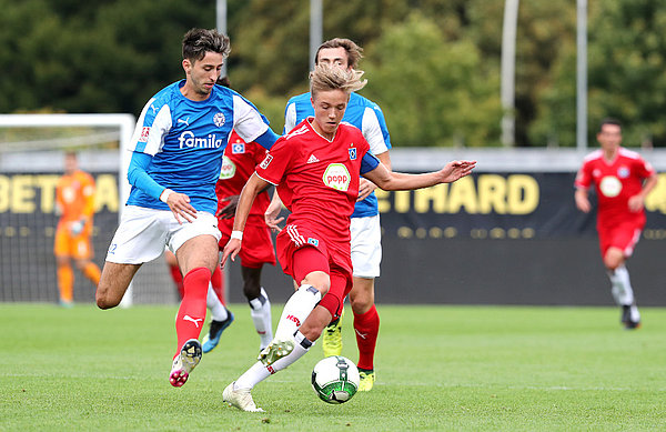 Maximilian Geißen lief vergangene Woche gegen Kiel erstmals als U21-Kapitän auf.
