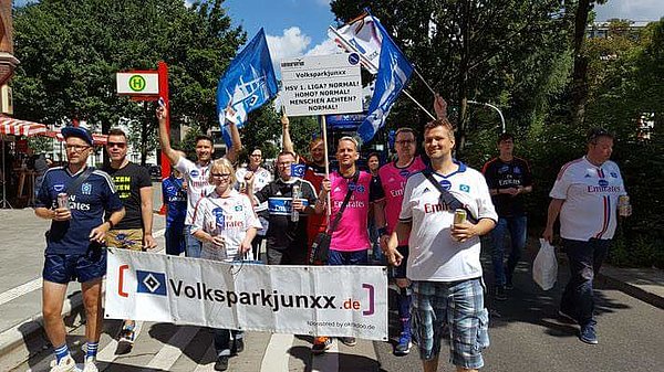 Die „Volksparkjunxx“ laufen als Fußgruppe am Sonnabend beim CSD mit.