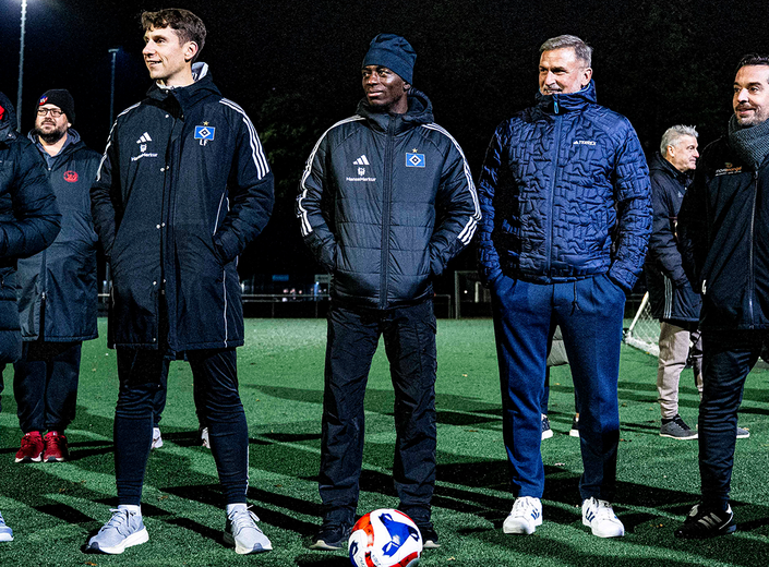 Profis hautnah: HSV besucht Vereine