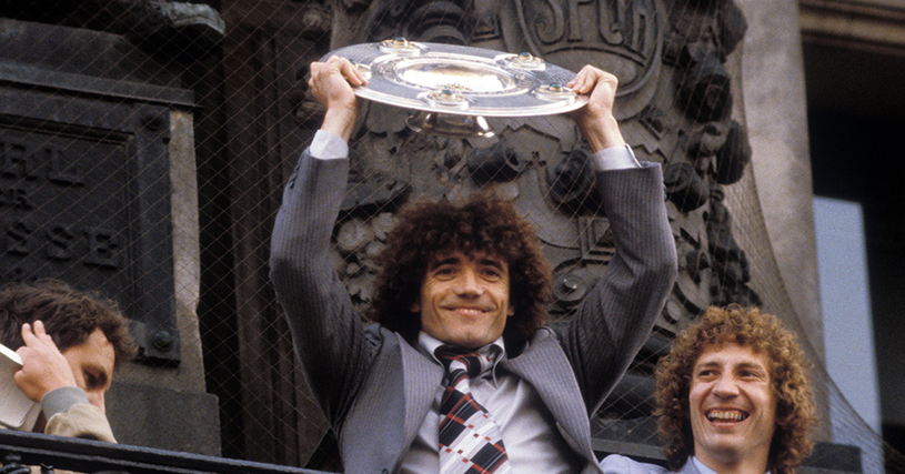 Die beiden Spieler des Hamburger SV Kevin Keegan und Horst Hrubesch