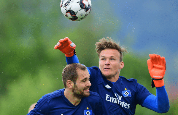 Both Pierre-Michel Lasogga and Tom Mickel are available for tomorrow’s game, with Mickel expected to start.