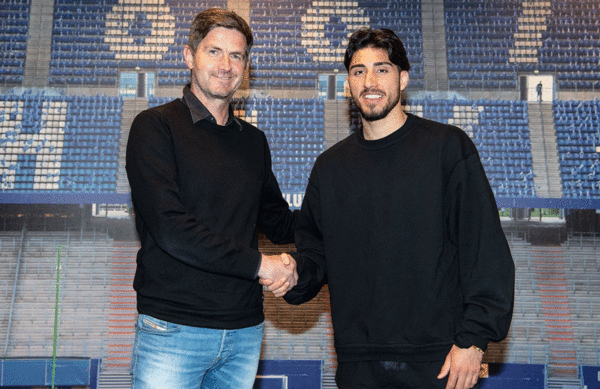 Sporting Director Ralf Becker and Berkay Özcan are looking forward to working together at HSV.