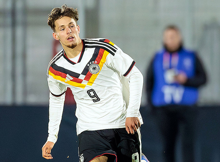 Länderspielupdate 2.0: Stange löst EM-Ticket, Otele debütiert