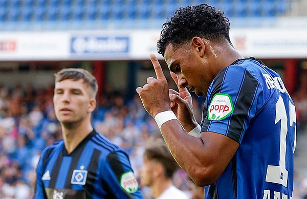 Treffsicher: Beim 5:1-Sieg beim FC Basel erzielte Amaechi das zwischenzeitliche 4:1. Gegen Thessaloniki sorgte er für den 4:3-Endstand. Treffsicher: Beim 5:1-Sieg beim FC Basel erzielte Amaechi das zwischenzeitliche 4:1. Gegen Thessaloniki sorgte er für den 4:3-Endstand.