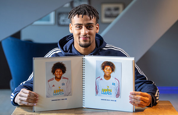Josha Vagnoman spielt seit der U11 für den Hamburger SV und schreibt nun auch die nächsten Kapitel seiner noch jungen Profi-Karriere bei den Rothosen. Josha Vagnoman spielt seit der U11 für den Hamburger SV und schreibt nun auch die nächsten Kapitel seiner noch jungen Profi-Karriere bei den Rothosen.