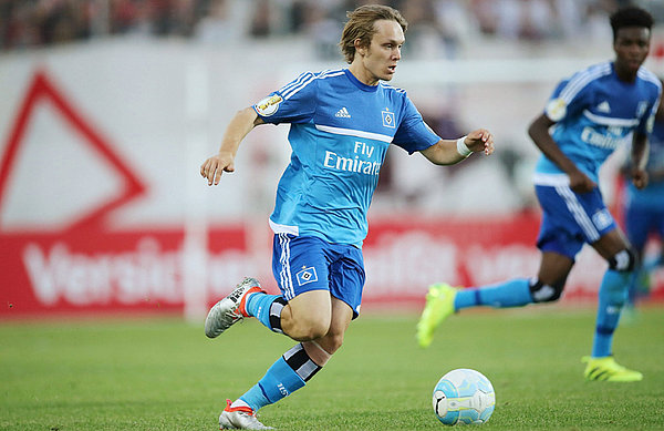 Alen Halilovic advances with the ball at his feet.